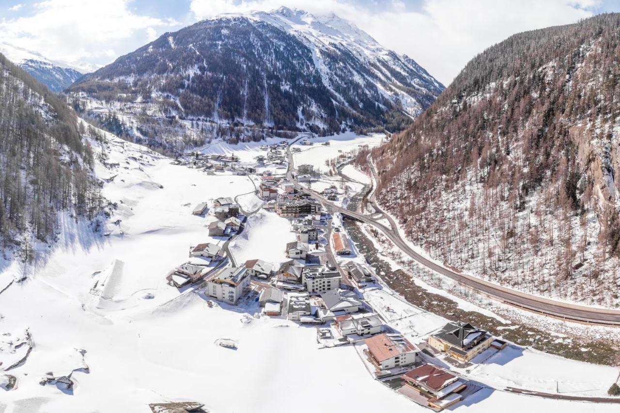 Garni Oetztal Rooms & Aparts Solden Exterior photo