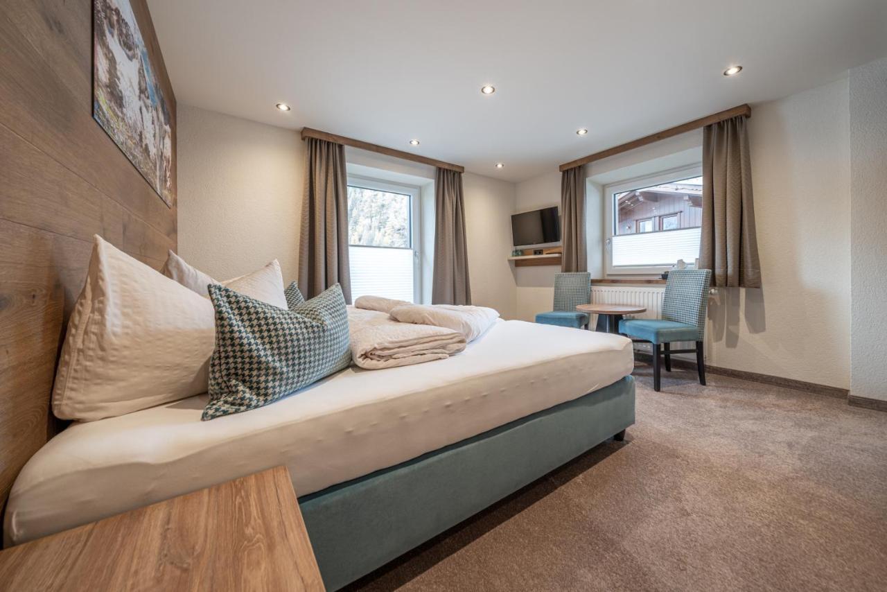 Garni Oetztal Rooms & Aparts Solden Exterior photo