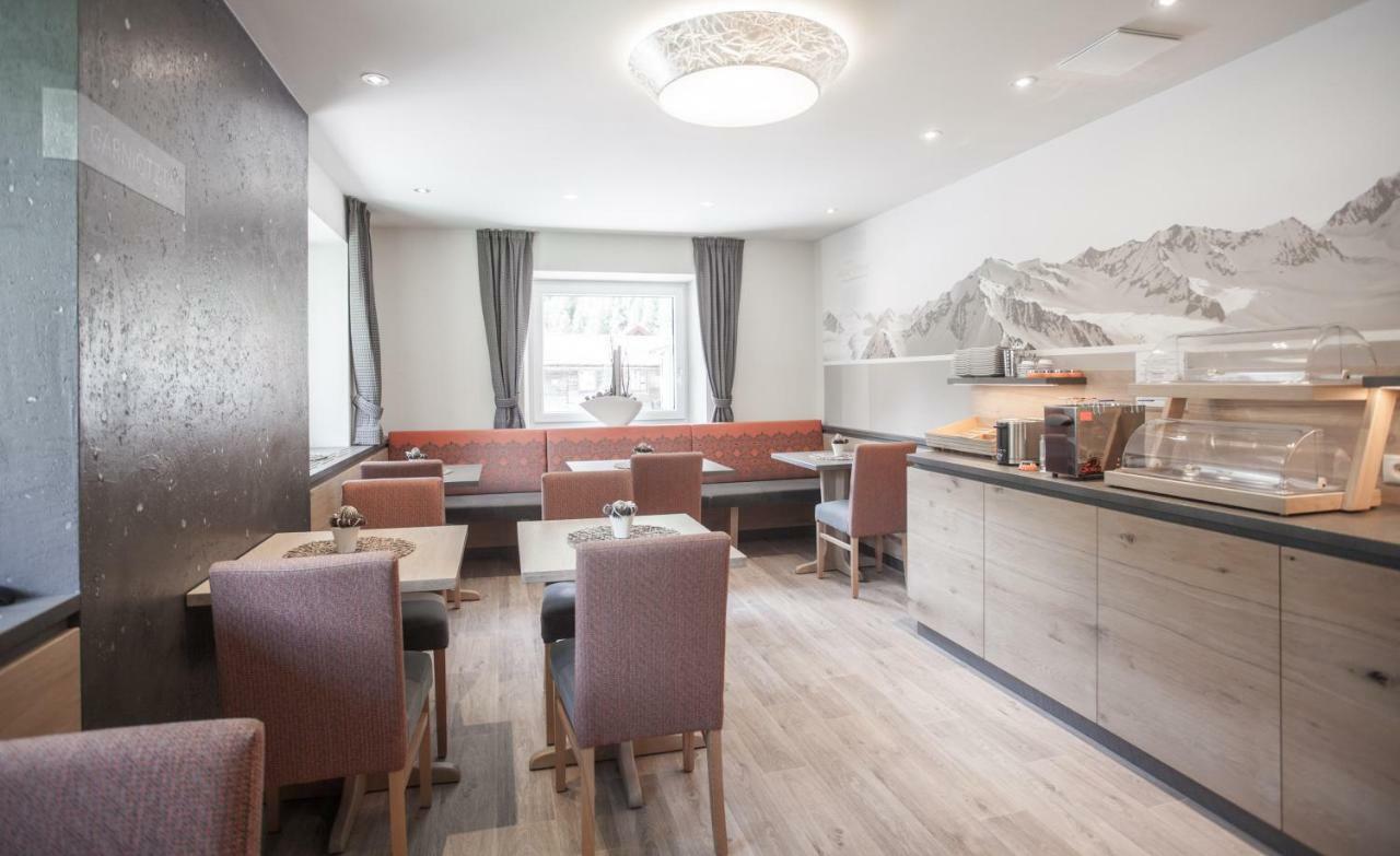 Garni Oetztal Rooms & Aparts Solden Exterior photo